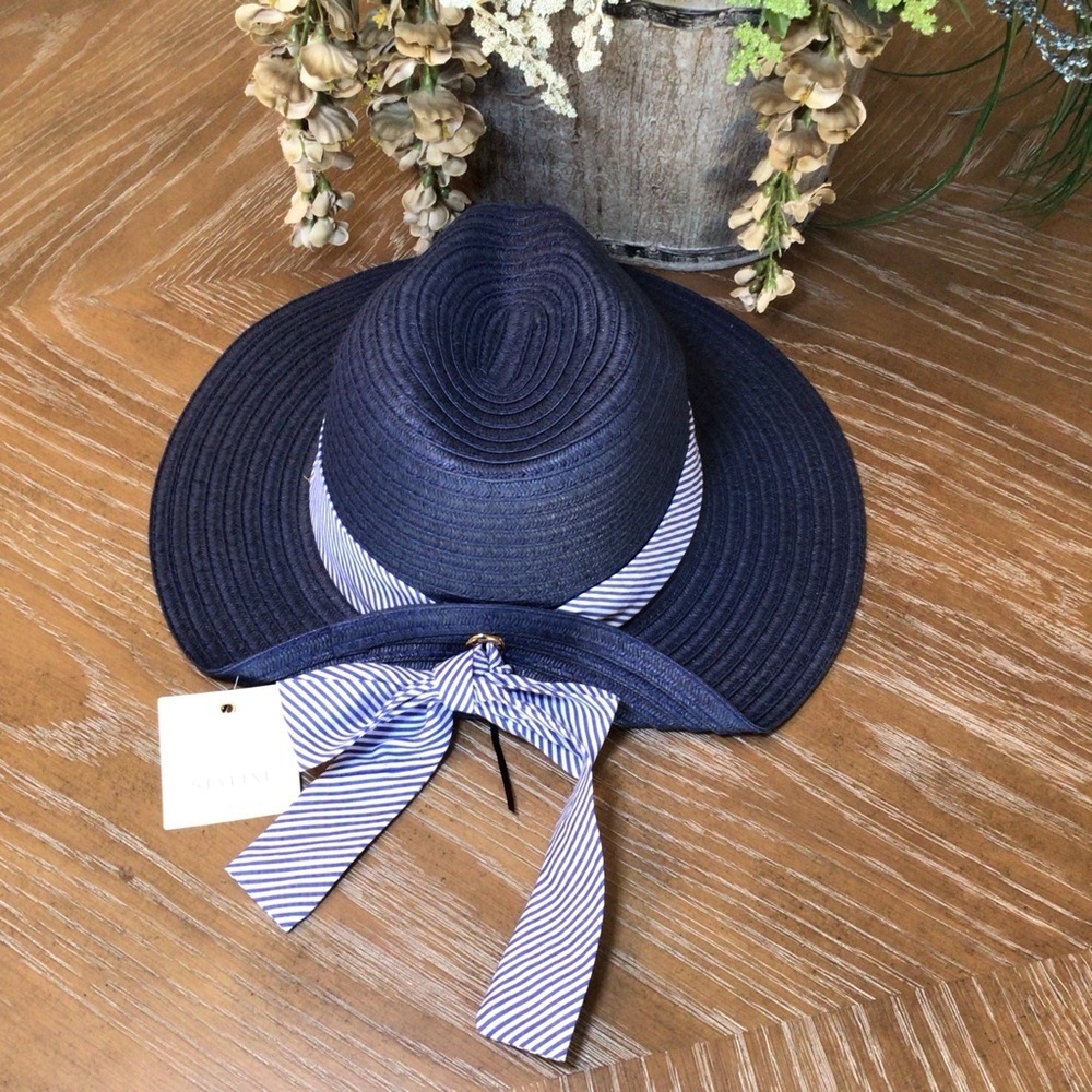Styline Women’s Blue Folded Straw Panama Hat with Striped Band & Bow